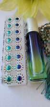 Load image into Gallery viewer, Attar and Tasbeeh
